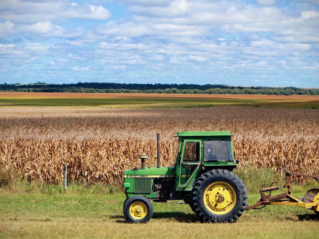 New Holland TT4.75 75 HP · 4x4 · 1.850 h de uso