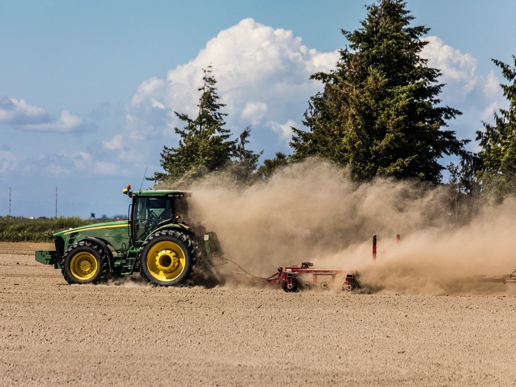 Massey Ferguson MF 4292 215 HP · 4x4 · 2.700 h de uso